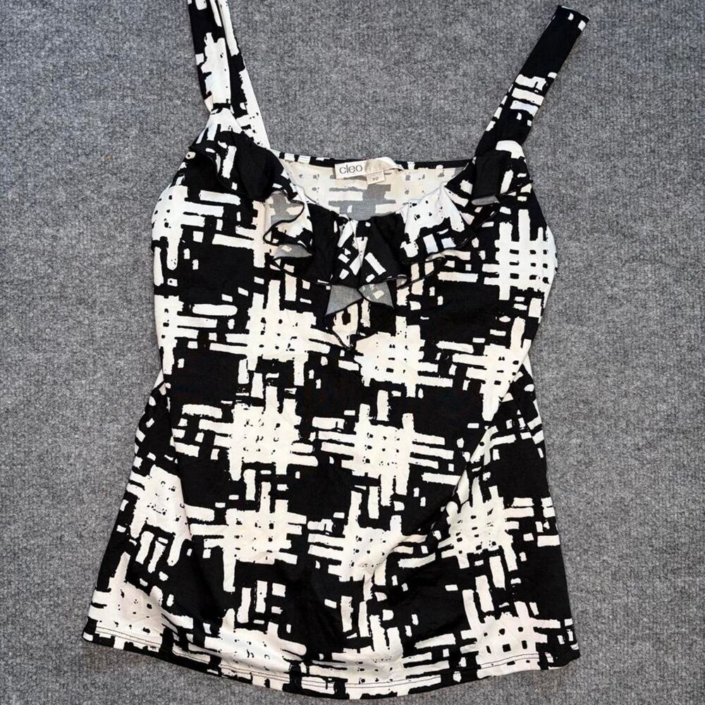 Office Siren Cleo black & white abstract geometric print tank blouse